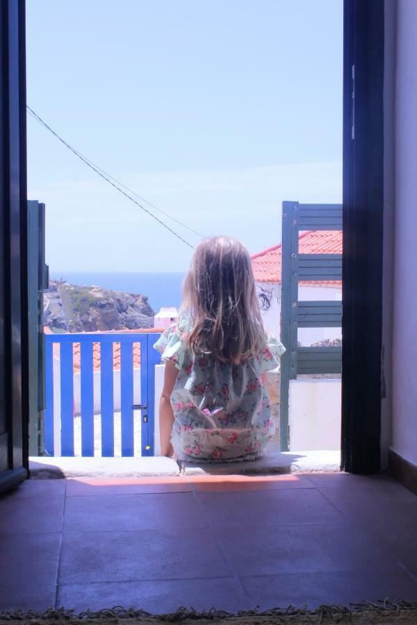 Azenhas Do Mar Cottage Sintra Exterior photo